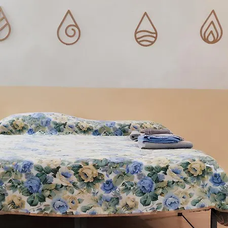 Zen In The Center With Free Parking And 24hours Automatic Check-in With Netflix Dazn And Apartmán Casale Monferrato
