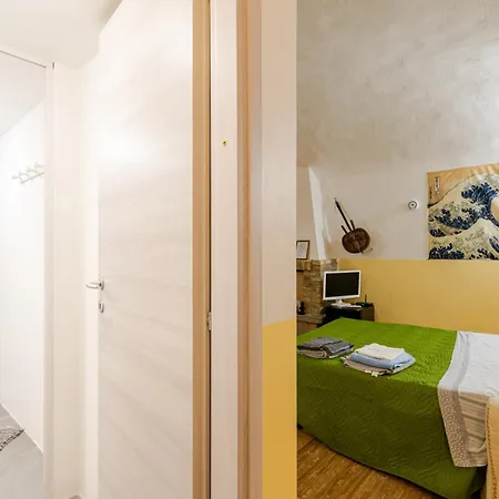 Zen In The Center With Free Parking And 24hours Automatic Check-in With Netflix Dazn And And Air Conditioning 카살레몬페라토
